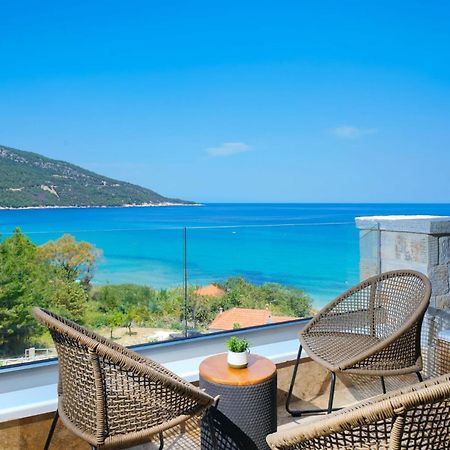 Hotel Kinira Екстериор снимка