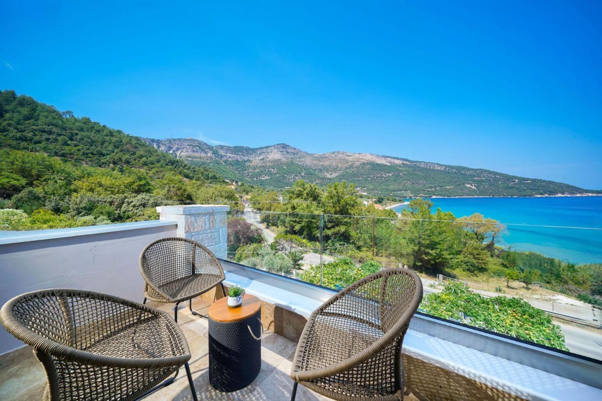 Hotel Kinira Екстериор снимка