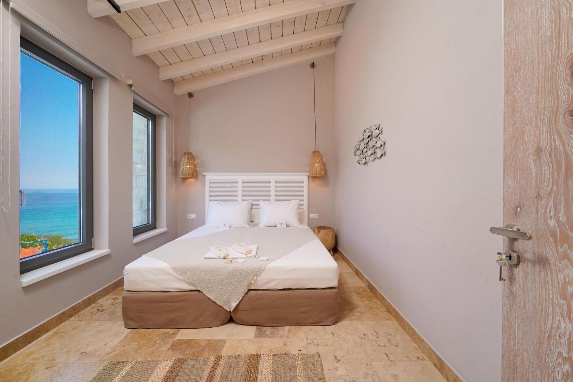 Hotel Kinira Екстериор снимка